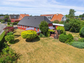 Holiday Home Alisa - from the sea by Interhome